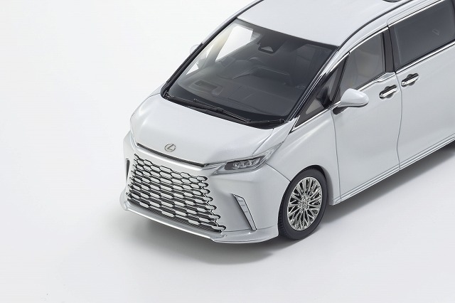 京商オリジナル 1/43 (ダイキャスト製) LEXUS LM 500h (ソニック