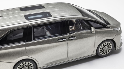 京商オリジナル 1/43 (ダイキャスト製) LEXUS LM 500h (ソニック