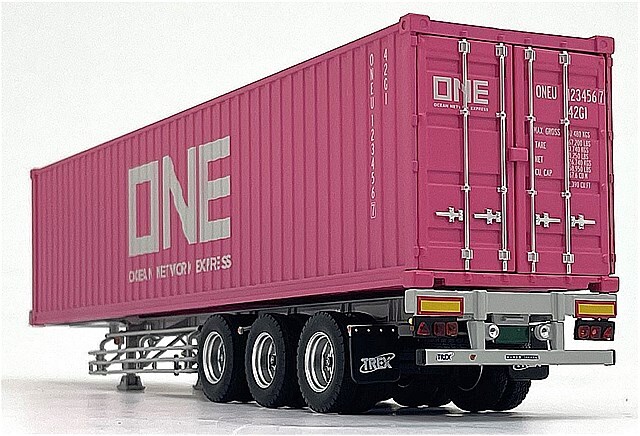 京商オリジナル 1/43 (ダイキャスト製) UDクオンGK日本トレクス