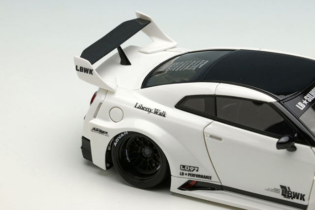 EIDOLON (アイドロン) 1/43 LB-シルエットワークス GT 35GT-RR 東京 
