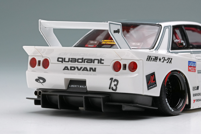 EIDOLON(アイドロン) 1/43 (レジン製) LB-KAIDO WORKS NISSAN SKYLINE