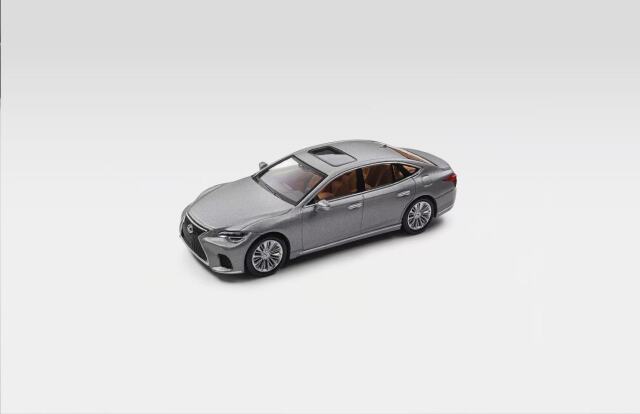 [予約]MASSDI(マスディ) 1/64 (ダイキャスト製) レクサス LS500h 2023 マットシルバー