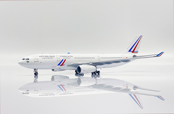 JC WINGS 1/400 (ダイキャスト製) A330-200 フランス空軍 F-UJCT