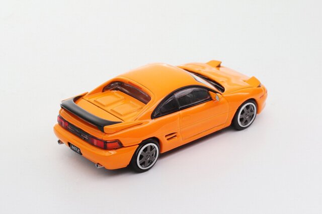 新品　 2002tii ダイヤキャスト製　オレンジ色　箱なし ダイキャストチーム 1/64 (ダイキャスト製) Toyota MR2 W20 (RHD) オレンジ