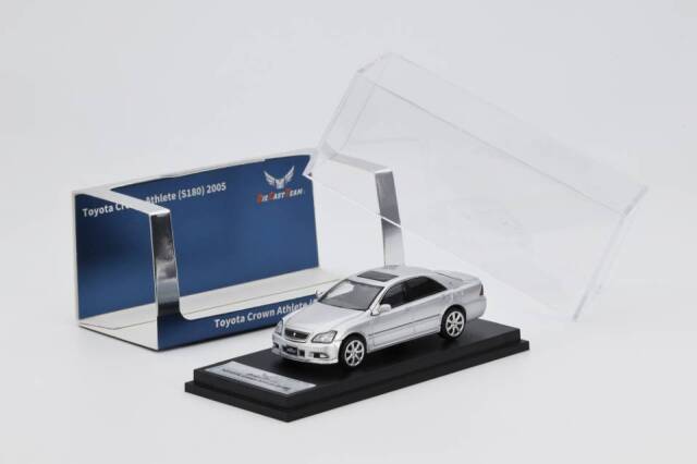 [予約]ダイキャストチーム 1/64 (ダイキャスト製) Toyota Crown Athlete(S180) 2005 (RHD) シルバー