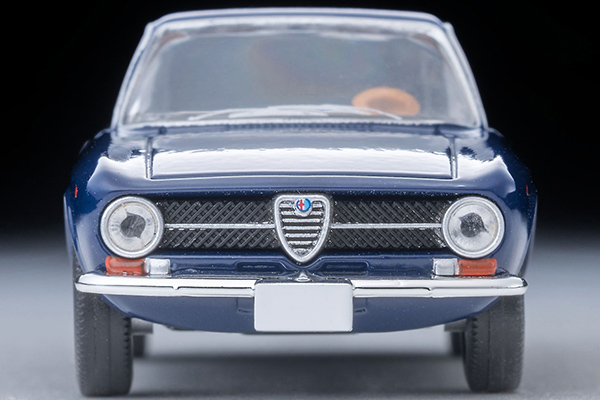 トミカリミテッドヴィンテージ 1/64 (ダイキャスト製) アルファロメオ