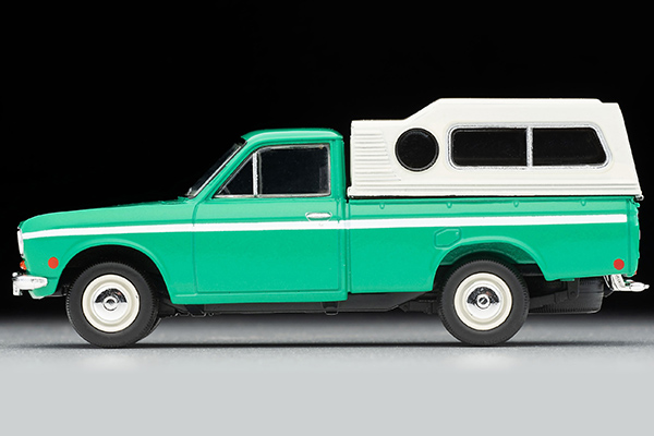 トミカリミテッドヴィンテージ 1/64 ダットサン トラック （北米