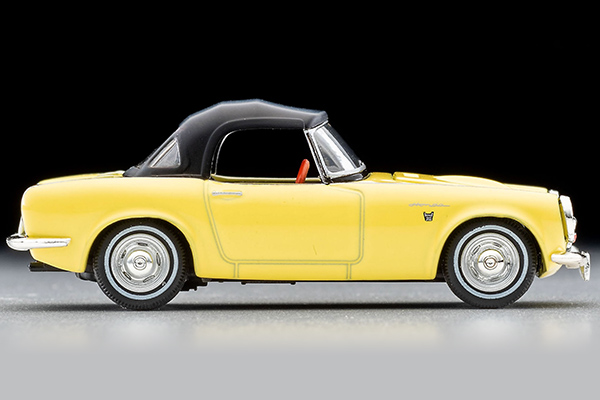 トミカリミテッドヴィンテージ 1/64 ホンダS800 クローズド