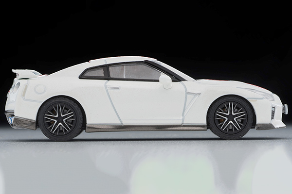 トミカリミテッドヴィンテージネオ GT-R LV-N100a LV-N101b トミカリミテッドヴィンテージネオ GT-R LV-N100a LV-N101b