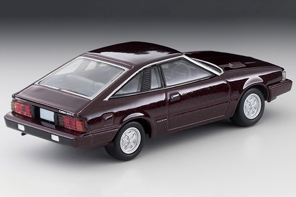 トミカリミテッドヴィンテージネオ 1/64 日産シルビアハッチバック 