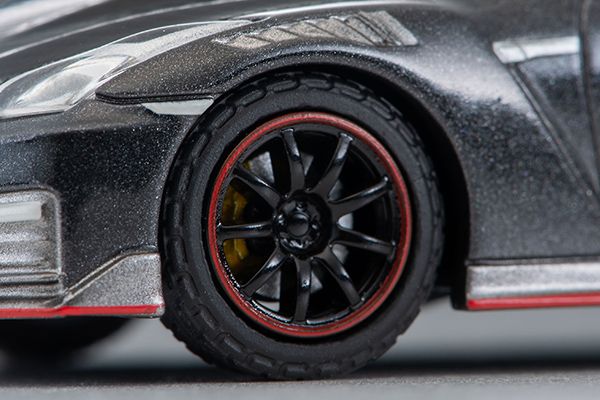 トミカリミテッドヴィンテージネオ 1/64 NISSAN GT-R NISMO
