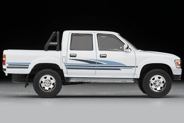 トミカリミテッドヴィンテージネオ 1/64 トヨタ ハイラックス4WD