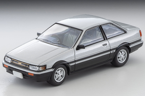 トミカリミテッドヴィンテージネオ 1/64 トヨタ カローラレビン 2ドア GT－APEX（銀／黒）84年式