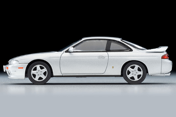 トミカリミテッドヴィンテージネオ 1/64 日産シルビア K's