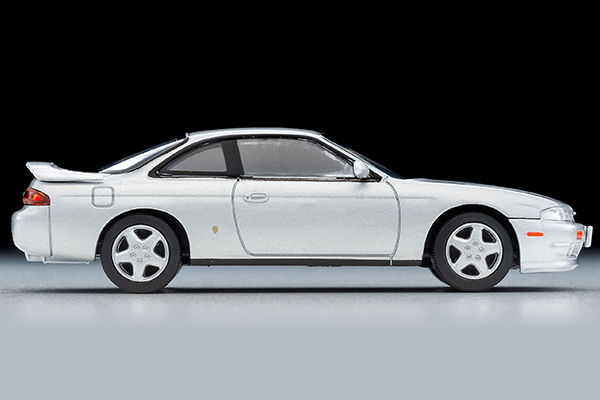 トミカリミテッドヴィンテージネオ 1/64 日産シルビア K's