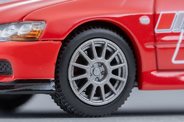 トミカリミテッドヴィンテージネオ 1/64 (ダイキャスト製) 三菱