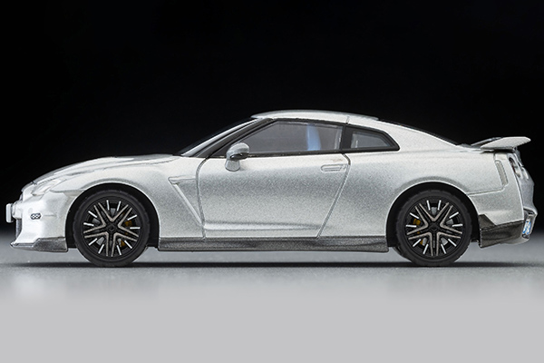 トミカリミテッドヴィンテージネオ 1/64 (ダイキャスト製) NISSAN GT-R