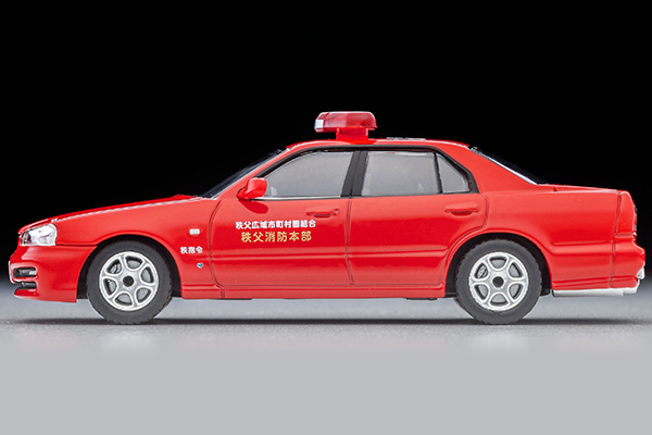 トミカ　トミカリミテッドヴィンテージ　ネオ　日産エルグランド　消防指揮隊車 トミカリミテッド ヴィンテージ NEO 43 日産エルグランド消防