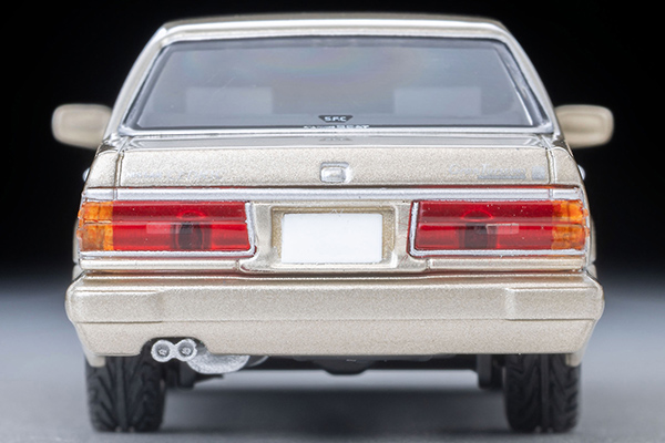 トミカリミテッドヴィンテージネオ 1/64 (ダイキャスト製) 日産