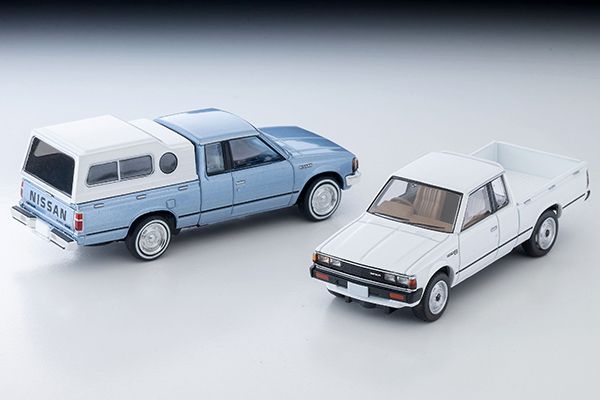 トミカリミテッドヴィンテージネオ 1/64 (ダイキャスト製) ダットサン