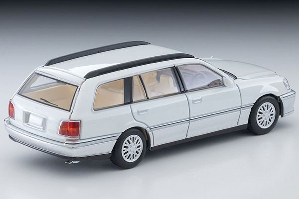 トミカリミテッドヴィンテージネオ 1/64 (ダイキャスト製) トヨタ