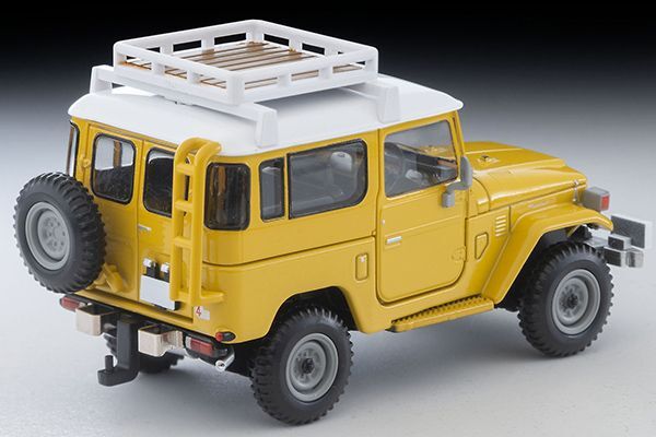 トミカリミテッドヴィンテージネオ 1/64 (ダイキャスト製) トヨタ