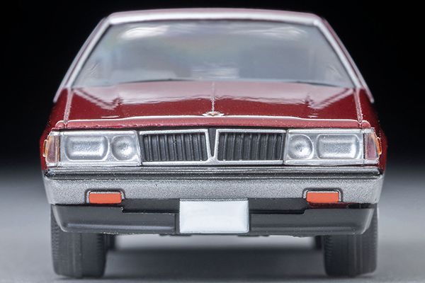 トミカリミテッドヴィンテージネオ 1/64 (ダイキャスト製) トヨタ