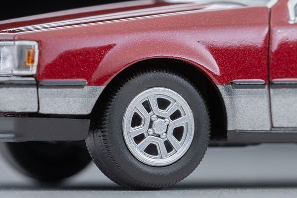 トミカリミテッドヴィンテージネオ 1/64 (ダイキャスト製) トヨタ