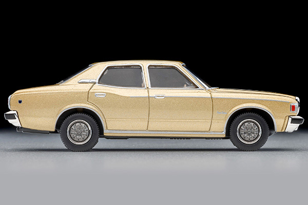 トミカリミテッドヴィンテージネオ 1/64 (ダイキャスト製) トヨタ