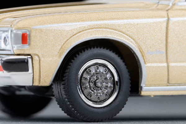 トミカリミテッドヴィンテージネオ 1/64 (ダイキャスト製) トヨタ