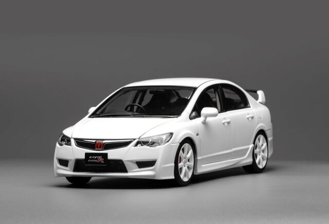 ダイキャストカー　1/18 4台セット Amazon | ダイキャストカー 1:18 Faw フォルクスワーゲン Id.4