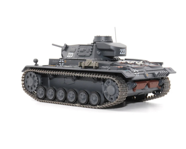 Militaria 1/43 (ダイキャスト製) III号戦車 G型 (Sd.Kfz.141