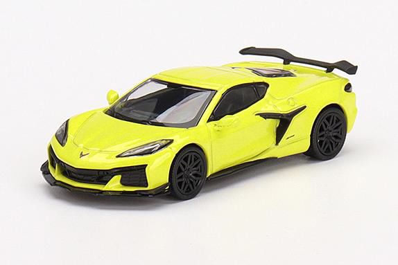 MINI GT 1/64 シボレー コルベット Z06 2023 アクセレレートイエロー(右ハンドル)