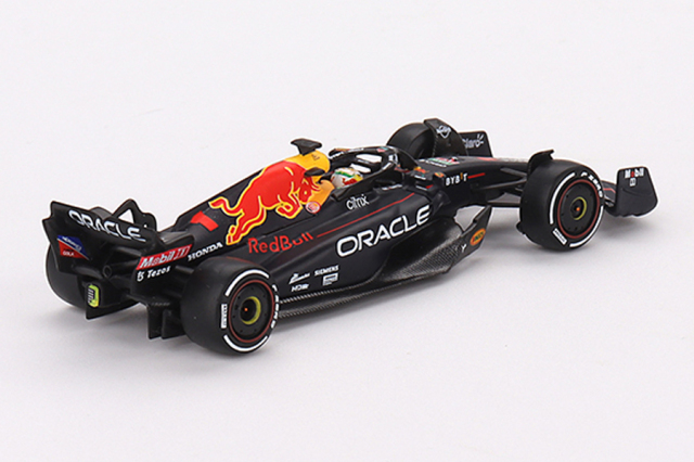 スパーク製 1/18 レッドブルRedBuii RB16B 2021アブダビ 優勝車