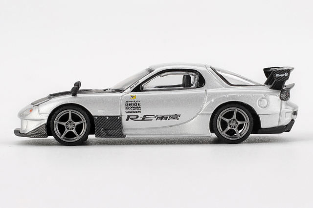 MINI GT 1/64 (ダイキャスト製) マツダ RX-7 RE雨宮