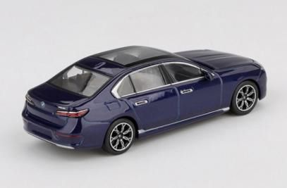MINI GT 1/64 (ダイキャスト製) BMW i7 xDrive60 タンザナイト