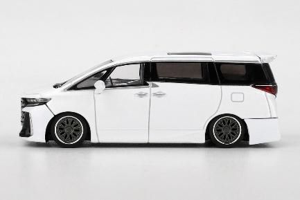 MINI GT 1/64 (ダイキャスト製) Toyota ヴェルファイア 40 KUHL