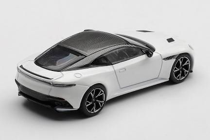 アストンマーチンDB12 1/64オフィシャルミニカー　ホワイト MINI GT 1/64 (ダイキャスト製) アストンマーチン DBS ストラタス