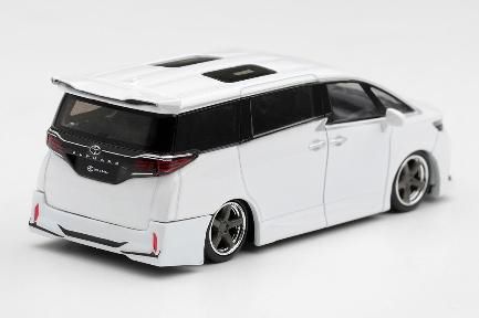 MINI GT 1/64 (ダイキャスト製) Toyota アルファード 40 KUHL ホワイト