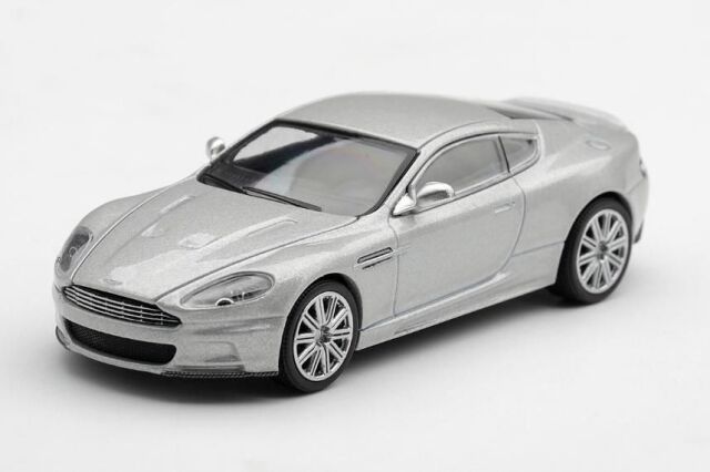 [予約]MINI GT 1/64 (ダイキャスト製) アストンマーチン DBS 2008 ライトニングシルバー(左ハンドル) ※ブリスタータイプ
