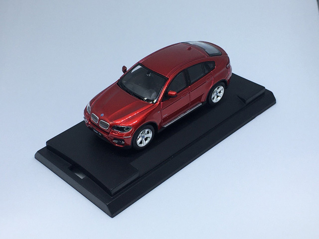 【SALE】ABSOLUTE HOT(アブソリュートホット) 1/64 BMW X6 レッド