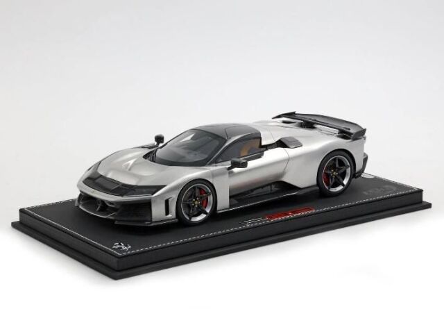 BBR MODELS 1/18 (レジン製) Ferrari F80 carbon optional Glossy