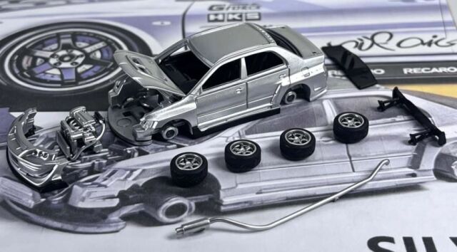 PEAKO(ピーコ) 1/64 (ダイキャスト製) Mitsubishi ランサー