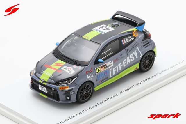 Spark(スパーク) 1/43 (レジン製) TOYOTA GR Yaris No.43 Fit-Easy Spark Racing／All Japan Rally Championship Rally Japan 2024 D.Auriol／D.Giraudet