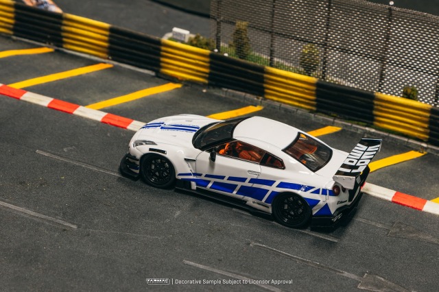 李) LBWK TARMAC Nissan GT-R (R35) セット 李) LBWK TARMAC Nissan GT-R (R35) セット Tarmac Works