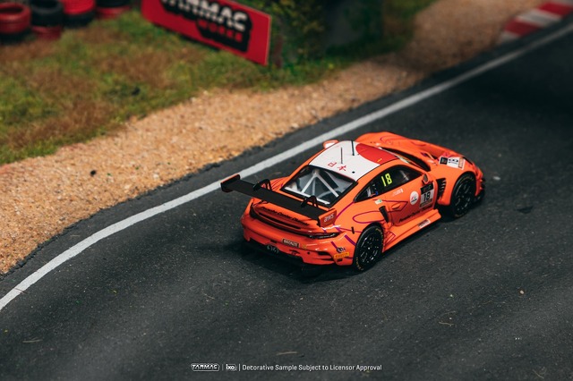 Tarmac(ターマック) 1/64 (ダイキャスト製) Porsche 911 GT3 R Suzuka