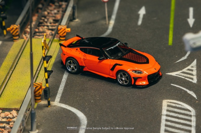 まどり 値段交渉ウェルカム Tarmac(ターマック) 1/64 (ダイキャスト製) Nissan VeilSide