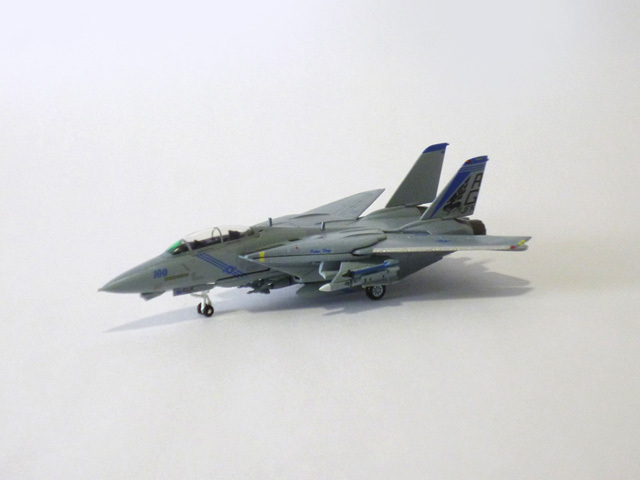 Gulliver200 1/200 (ダイキャスト製) F-14B VF-143 ピューキンドッグス AG100 2003