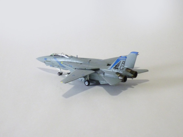 Gulliver200 1/200 (ダイキャスト製) F-14B VF-143 ピューキンドッグス