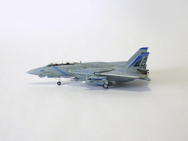 Gulliver200 1/200 (ダイキャスト製) F-14B VF-143 ピューキンドッグス